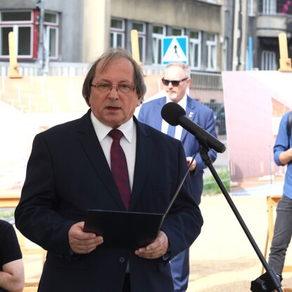 Podpisanie aktu erekcyjnego budowy Akademickiej Strefy Sztuki Scenicznej. fot. Andrzej Grygiel / UMWS