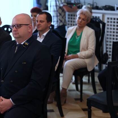 Odznaczenia i medale dla pracowników PKP CARGO SERVICE. fot. Andrzej Grygiel / UMWS