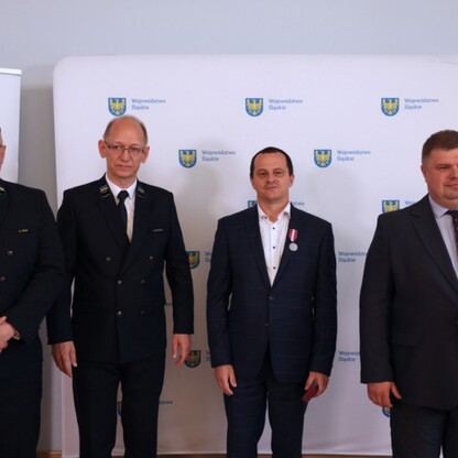 Odznaczenia i medale dla pracowników PKP CARGO SERVICE. fot. Andrzej Grygiel / UMWS