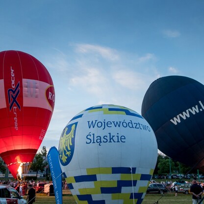 Inauguracja II Zawodów Balonowych o Puchar Marszałka Województwa Śląskiego „In The Silesian Sky”. fot. Tomasz Żak / UMWS