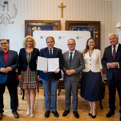 Wręczenie  umów w ramach Marszałkowskiego Konkursu „Inicjatywa Sołecka” w Olsztynie. fot. Tomasz Żak / UMWS