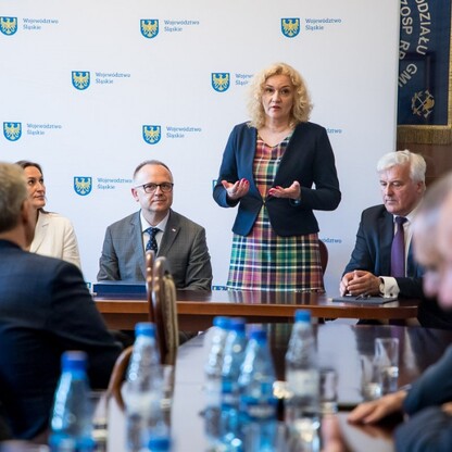 Wręczenie  umów w ramach Marszałkowskiego Konkursu „Inicjatywa Sołecka” w  Irządzach. fot. Tomasz Żak / UMWS