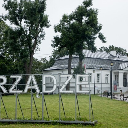 Wręczenie  umów w ramach Marszałkowskiego Konkursu „Inicjatywa Sołecka” w  Irządzach. fot. Tomasz Żak / UMWS