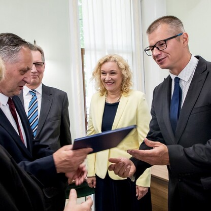 Wręczenie umów w ramach Marszałkowskiego Konkursu „Inicjatywa Sołecka” dla subregionu centralnego. fot. Tomasz Żak / UMWS