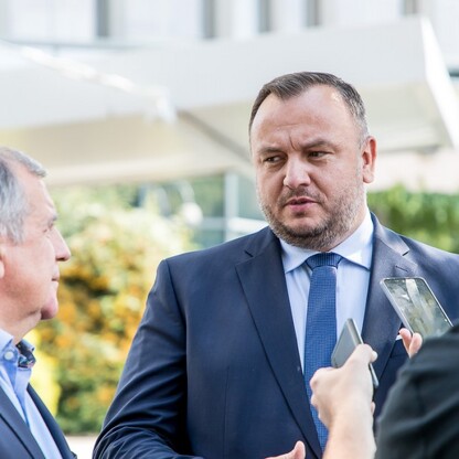 Przekazanie umowy na modernizację oświetlenia w Tychach. fot. Tomasz Żak / UMWS