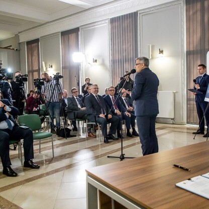 Umowa na połączenie kolejowe Jastrzębie Zdrój - Katowice. fot. Tomasz Żak / UMWS