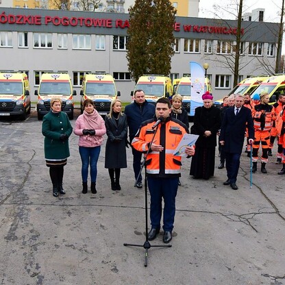 Nowe karetki dla Wojewódzkiego Pogotowia Ratunkowego. fot. Patryk Pyrlik / UMWS