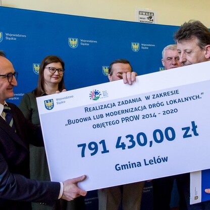 Wręczenie umów dla gmin Subregionu Północnego w ramach Programu Rozwoju Obszarów Wiejskich Województwa Śląskiego. fot. Tomasz Żak / UMWS