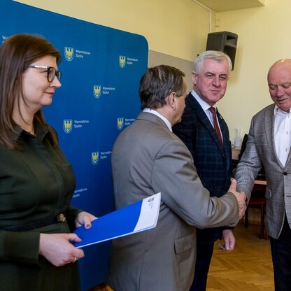 Wręczenie umów dla gmin Subregionu Północnego w ramach Programu Rozwoju Obszarów Wiejskich Województwa Śląskiego. fot. Tomasz Żak / UMWS