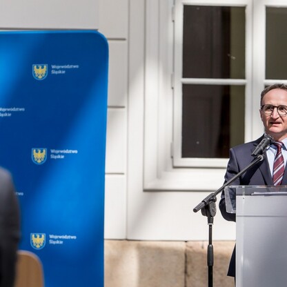 Wręczenie umów dla gmin Subregionu Połódniowego w ramach Programu Rozwoju Obszarów Wiejskich Województwa Śląskiego. fot. Tomasz Żak / UMWS
