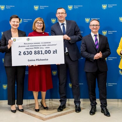 Wręczenie umów dla gmin z subregionów centralnego i zachodniego. fot. Tomasz Żak / UMWS