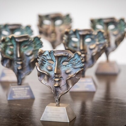 Statuetka nagrody teatralnej Złota Maska. fot. arch. UMWS Tomasz Żak
