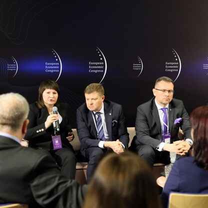 Panel: Rola regionów w budowaniu partnerstw międzynarodowych w obliczu kryzysu gospodarczego oraz wyzwań związanych z odbudową Ukrainy