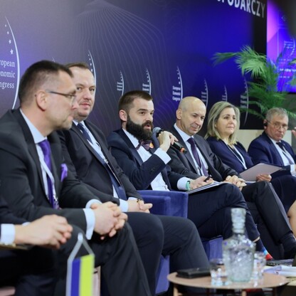 Panel: Rola regionów w budowaniu partnerstw międzynarodowych w obliczu kryzysu gospodarczego oraz wyzwań związanych z odbudową Ukrainy