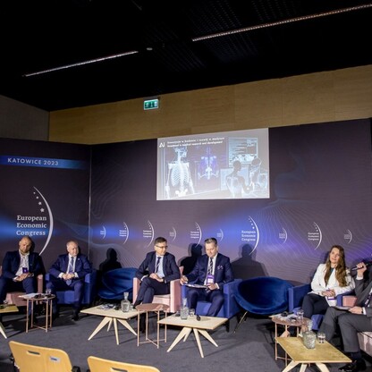 Panel: Inwestycje w badania i rozwój w medycynie. fot. Tomasz Żak / UMWS