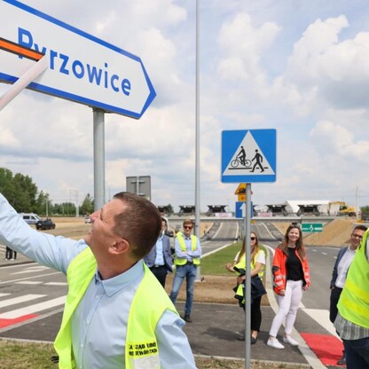 Otwarcie drogi wojewódzkiej nr 913. fot. Andrzek Grygiel / UMWS