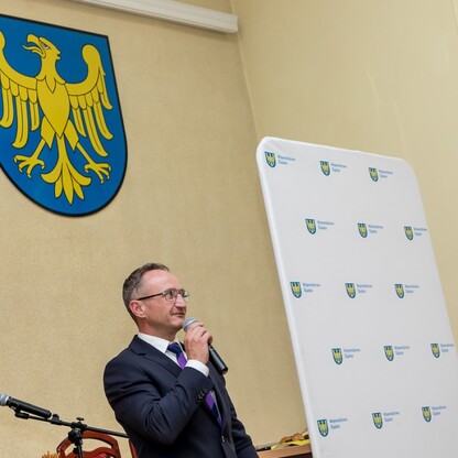 Wręczenie czeków w ramach Marszałkowskiego Konkursu „Inicjatywa Sołecka”. fot. Tomasz Żak / UMWS
