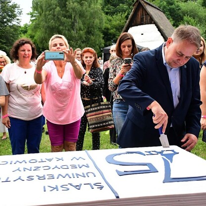 Piknik z okazji 75-lecia Śląskiego Uniwersytetu Medycznego. fot. Patryk Pyrlik / UMWS