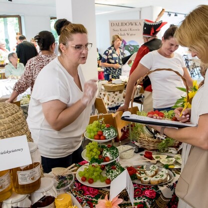 Konkursu „Nasze Kulinarne Dziedzictwo – Smaki Regionów” i Jarmark Produktów Tradycyjnych. fot. Tomasz Żak / UMWS