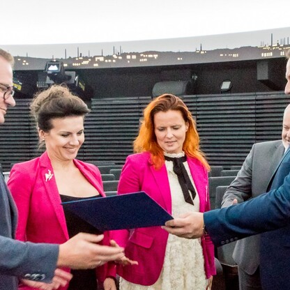 Wręczenie certyfikaty dla gmin w ramach projektu 