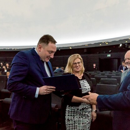 Wręczenie certyfikaty dla gmin w ramach projektu 