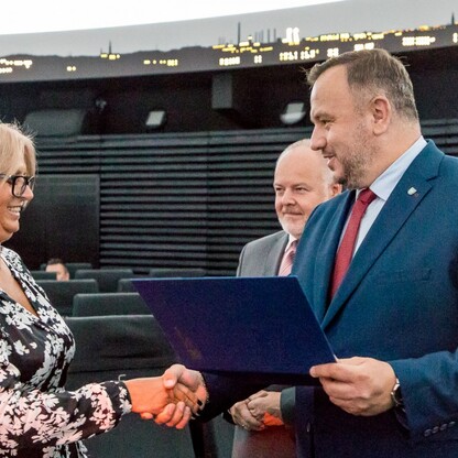 Wręczenie certyfikaty dla gmin w ramach projektu 