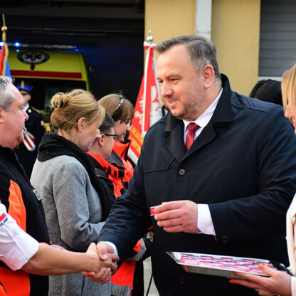 Nadanie sztandaru Wojewódzkiemu Pogotowiu Ratunkowemu w Katowicach. fot. Patryk Pyrlik / UMWS
