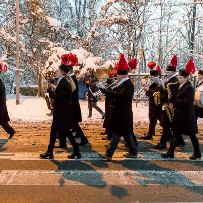 Górnicza orkiestra w katowickiej dzielnicy Nikiszowiec. fot. Tomasz Żak / UMWS