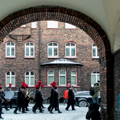 Górnicza orkiestra w katowickiej dzielnicy Nikiszowiec. fot. Tomasz Żak / UMWS