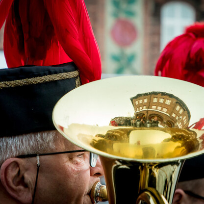 Górnicza orkiestra w katowickiej dzielnicy Nikiszowiec. fot. Tomasz Żak / UMWS