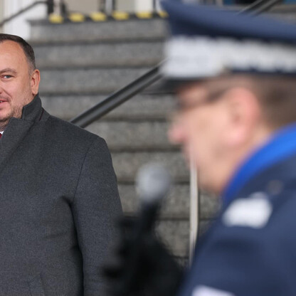 Garnizon śląskiej policji otrzymał hybrydowe radiowozy. fot. Andrzej Grygiel / UMWS