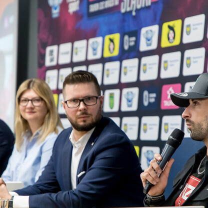 Konferencja prasowa dotycząca przyszłorocznego wydarzenia żużlowego na Stadionie Śląskim. fot Tomasz Żak / UMWS