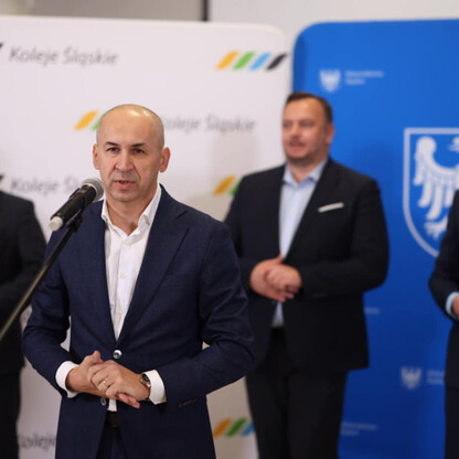 Podpisanie porozumienia w sprawie zintegrowanego systemu taryfowo-biletowego. fot. Andrzej Grygiel / UMWS