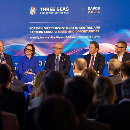 Panel dyskusyjny na konferencji 