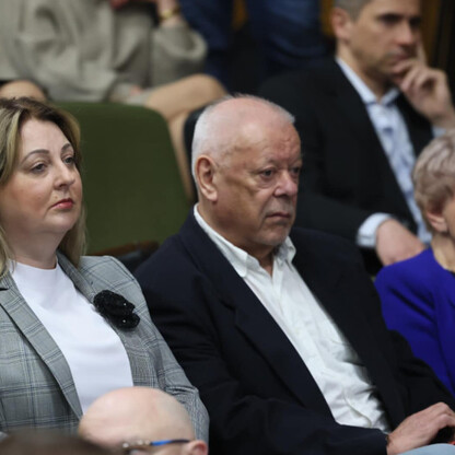 Nowy blok operacyjny neurochirurgii w Wojewódzkim Szpitalu Specjalistycznym nr 5 św. Barbary w Sosnowcu. (wygenerowano przez AI)