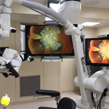 Nowoczesny blok operacyjny neurochirurgii w Sosnowcu, finansowany przez Województwo Śląskie, zmodernizowany w 2019 roku. (wygenerowano przez AI)