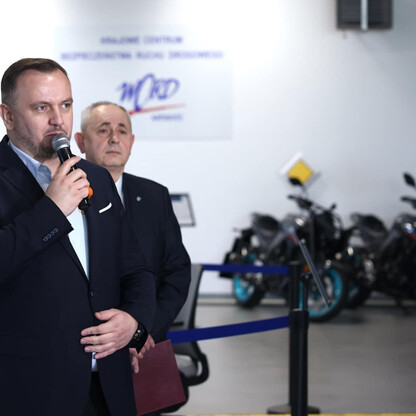 W Katowicach otwarte Krajowe Centrum Bezpieczeństwa Ruchu Drogowego. (wygenerowano przez AI)