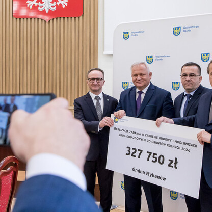 Dofinansowanie na drogi dojazdowe do gruntów rolnych - subregion północny. fot. Tomasz Żak / UMWS