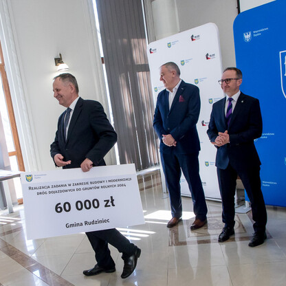 Drogi dojazdowe do gruntów rolnych. fot. Tomasz Żak / UMWS