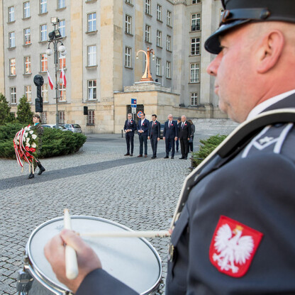 Obchody rocznicy uchwalenia Konstytucji 3 Maja oraz wybuchu III Powstania Śląskiego. fot. Tomasz Żak / UMWS