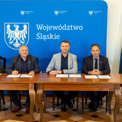 Podpisanie umowy. fot. Andrzej Grygiel / UMWS
