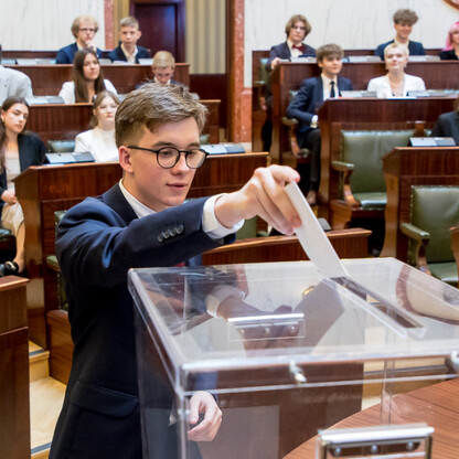 Inauguracyjna Sesja Młodzieżowego Sejmiku Województwa Śląskiego kadencji 2024-2026. fot. Tomasz Żak / UMWS