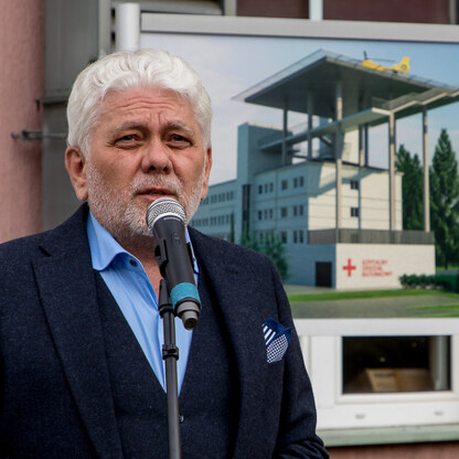 Konferencja prasowa dot.  budowy SOR wraz z lądowiskiem w Centrum Zdrowia Dziecka i Rodziny w Sosnowcu. fot. Tomasz Żak / UMWS
