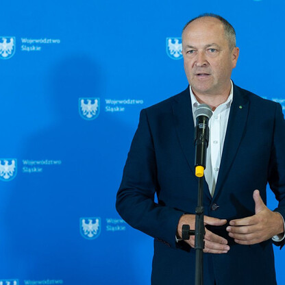Wręczone dotacje dla 22 gmin z przeznaczeniem dla Ochotniczych Straży Pożarnych. fot. Andrzej Grygiel / UMWS