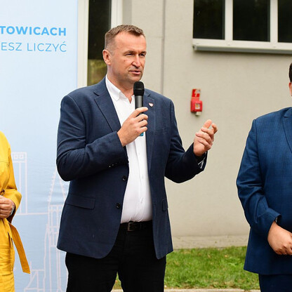 Nowe karetki dla WPR w Katowicach. fot. Patryk Pyrlik / UMWS