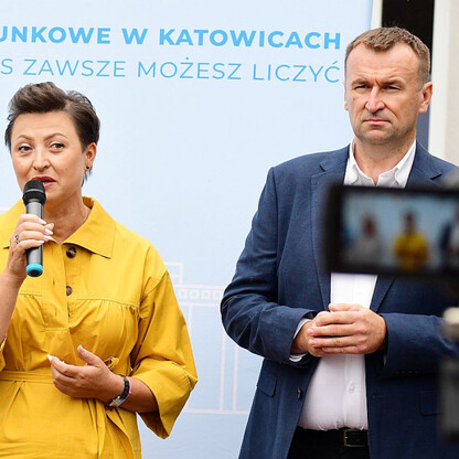 Nowe karetki dla WPR w Katowicach. fot. Patryk Pyrlik / UMWS