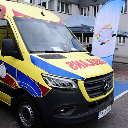 Nowe karetki dla WPR w Katowicach. fot. Patryk Pyrlik / UMWS