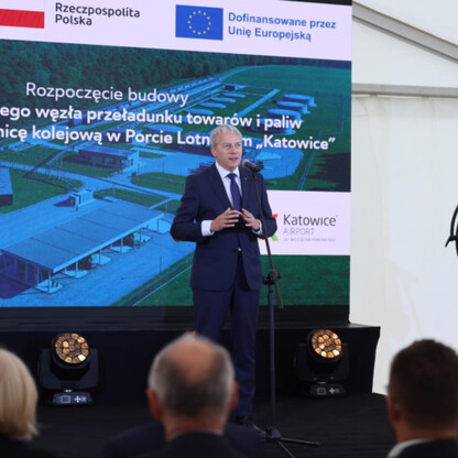 Airport Katowice z multimodalnym węzłem przeładunkowym . fot. Andrzej Grygiel / UMWS