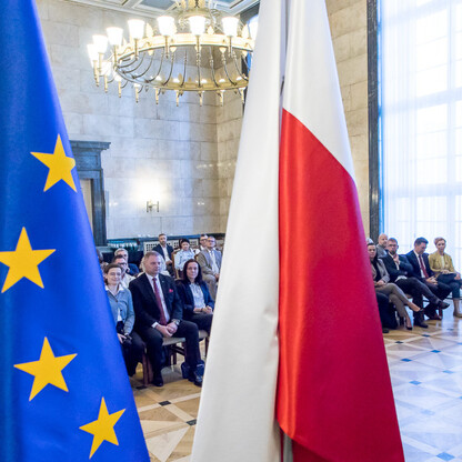 Wręczenie listów gratulacyjnych dla działania 07.02 Aktywna Integracja. fot. Tomasz Żak / UMWS