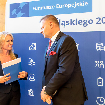 Wręczenie listów gratulacyjnych dla działania 07.02 Aktywna Integracja. fot. Tomasz Żak / UMWS